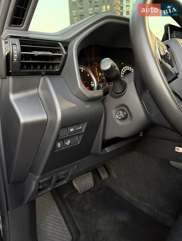 Внедорожник / Кроссовер Toyota Land Cruiser 2021 в Киеве