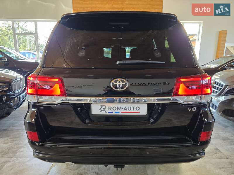 Внедорожник / Кроссовер Toyota Land Cruiser 2018 в Коломые