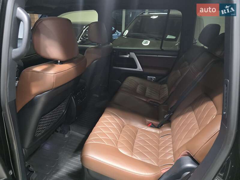 Внедорожник / Кроссовер Toyota Land Cruiser 2018 в Коломые