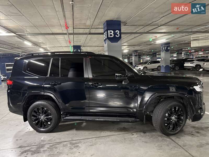 Внедорожник / Кроссовер Toyota Land Cruiser 2023 в Харькове фото 4 Внедорожник / Кроссовер Toyota Land Cruiser 2023 в Харькове
