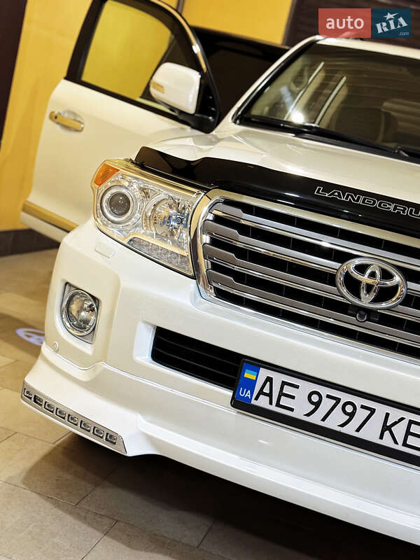 Внедорожник / Кроссовер Toyota Land Cruiser 2013 в Кривом Роге фото 5 Внедорожник / Кроссовер Toyota Land Cruiser 2013 в Кривом Роге