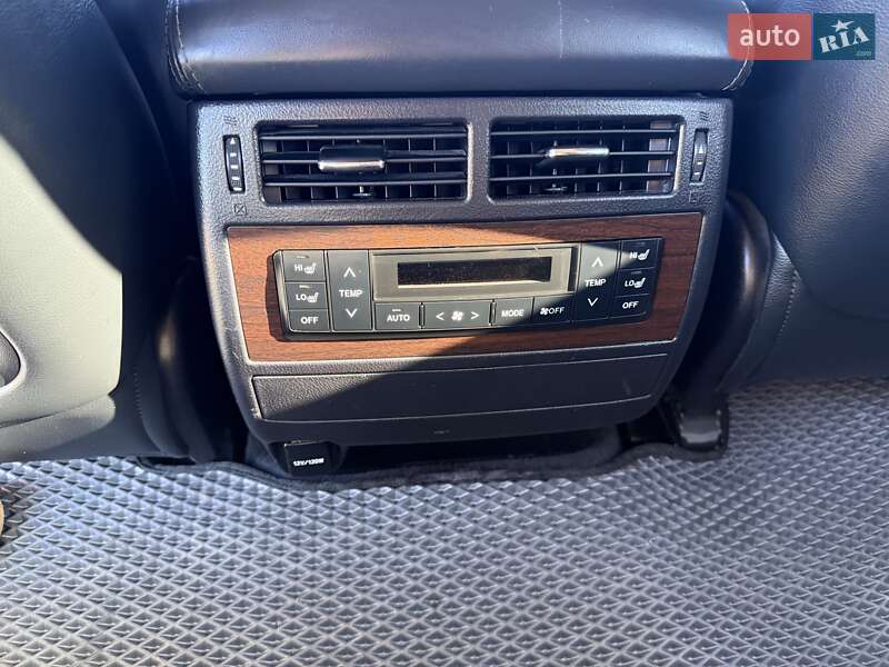 Внедорожник / Кроссовер Toyota Land Cruiser 2018 в Кривом Роге