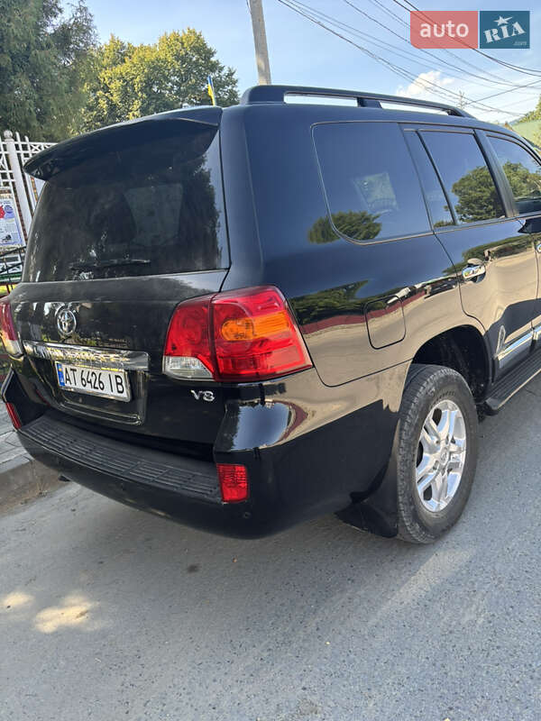 Внедорожник / Кроссовер Toyota Land Cruiser 2013 в Ивано-Франковске фото 4 Внедорожник / Кроссовер Toyota Land Cruiser 2013 в Ивано-Франковске