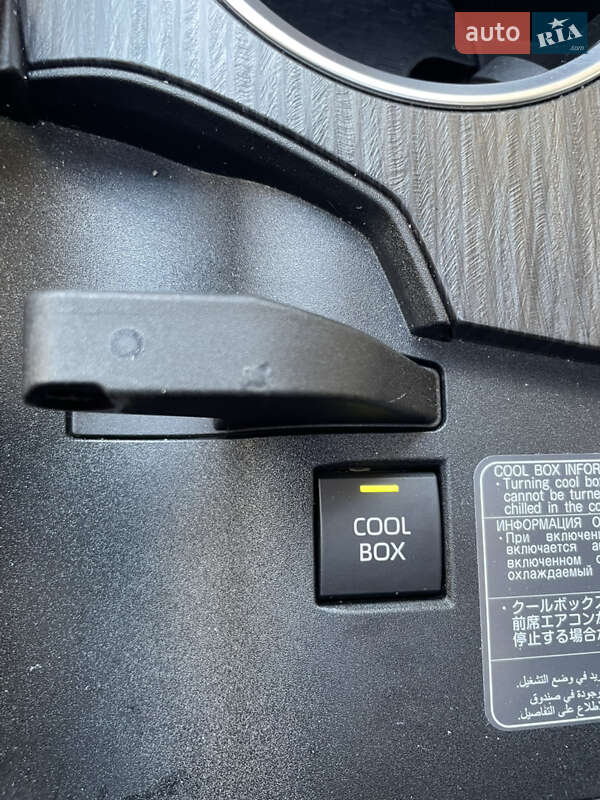 Внедорожник / Кроссовер Toyota Land Cruiser 2022 в Киеве фото 12 Внедорожник / Кроссовер Toyota Land Cruiser 2022 в Киеве