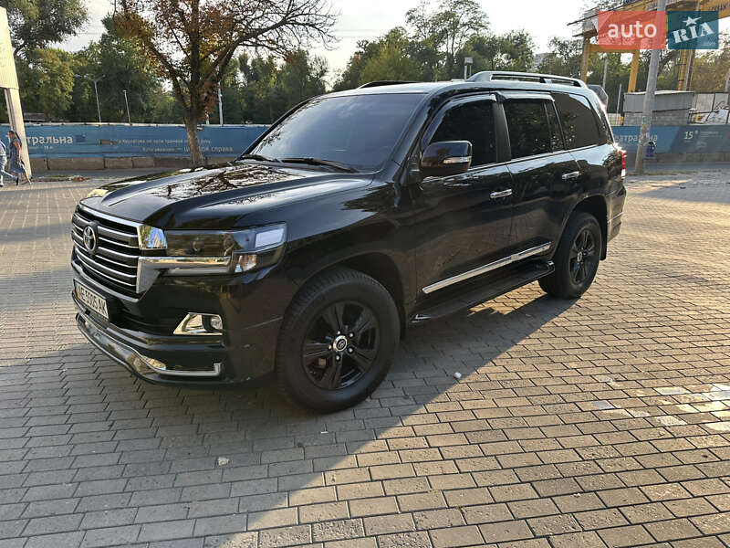 Внедорожник / Кроссовер Toyota Land Cruiser 2016 в Днепре