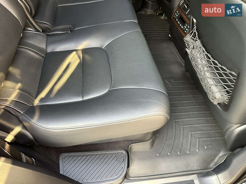 Внедорожник / Кроссовер Toyota Land Cruiser 2016 в Днепре