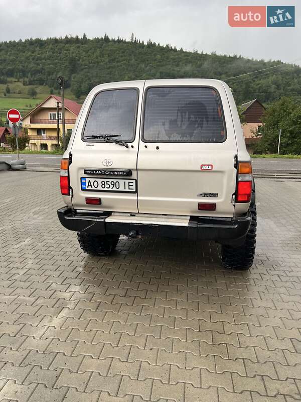 Внедорожник / Кроссовер Toyota Land Cruiser 1995 в Воловце