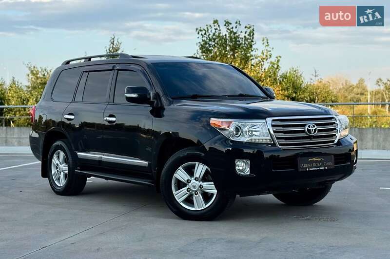 Toyota Land Cruiser 2012