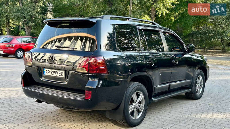 Внедорожник / Кроссовер Toyota Land Cruiser 2012 в Запорожье фото 7 Внедорожник / Кроссовер Toyota Land Cruiser 2012 в Запорожье