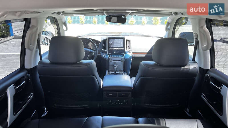 Внедорожник / Кроссовер Toyota Land Cruiser 2017 в Ужгороде