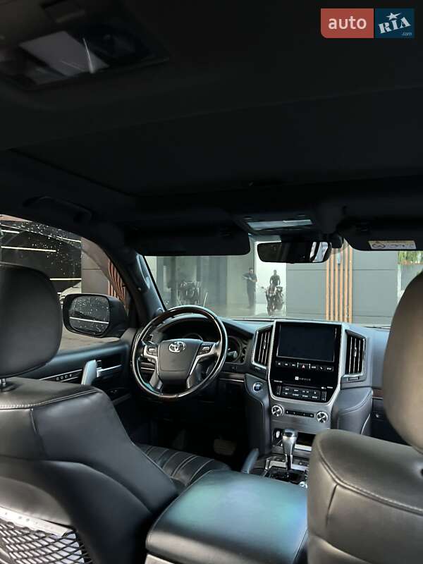 Внедорожник / Кроссовер Toyota Land Cruiser 2019 в Черкассах