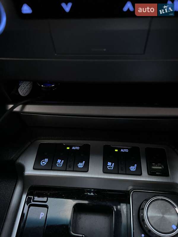 Внедорожник / Кроссовер Toyota Land Cruiser 2019 в Черкассах