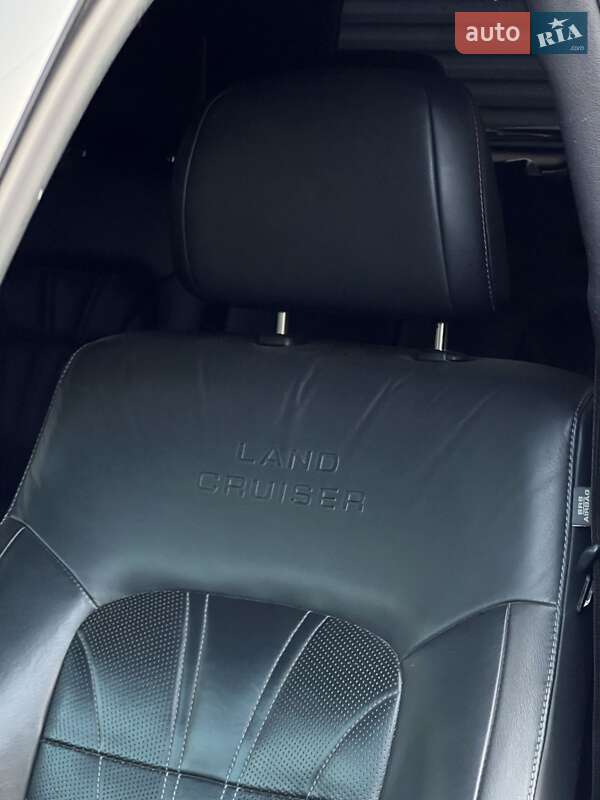Внедорожник / Кроссовер Toyota Land Cruiser 2019 в Черкассах
