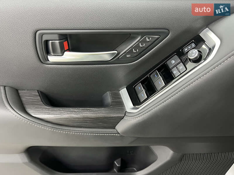 Внедорожник / Кроссовер Toyota Land Cruiser 2021 в Одессе