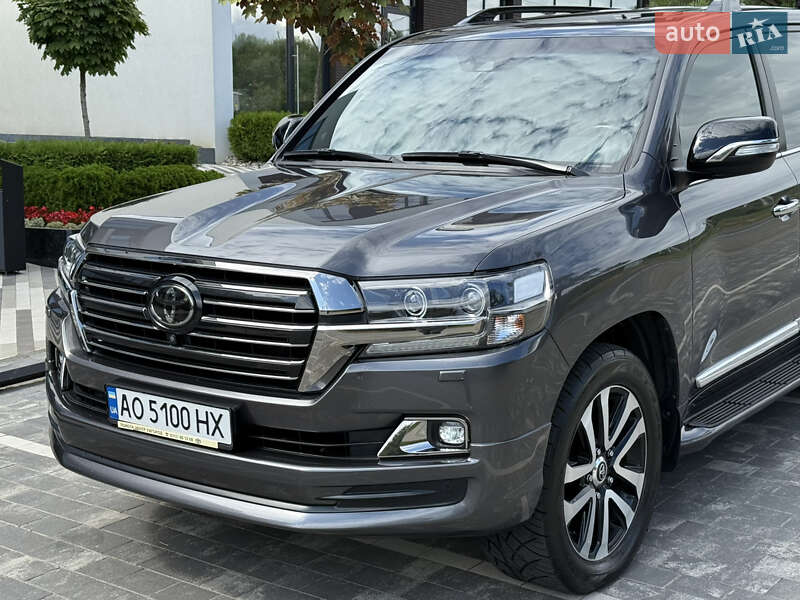 Позашляховик / Кросовер Toyota Land Cruiser 2018 в Ужгороді фото 9 Позашляховик / Кросовер Toyota Land Cruiser 2018 в Ужгороді