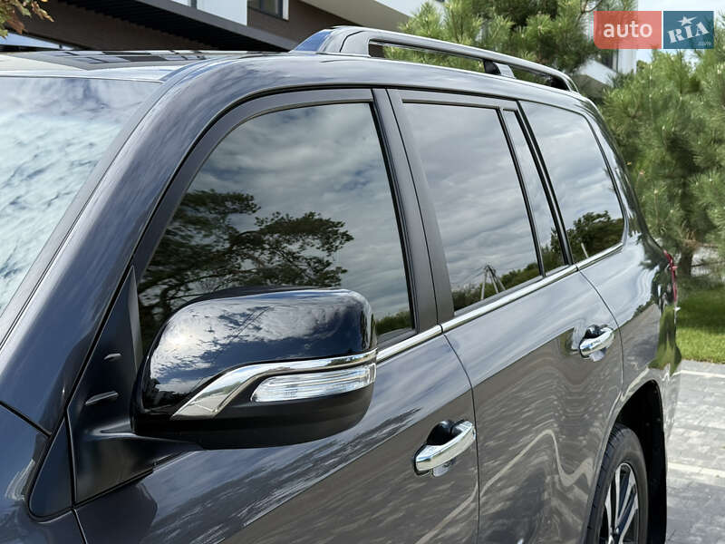 Позашляховик / Кросовер Toyota Land Cruiser 2018 в Ужгороді фото 12 Позашляховик / Кросовер Toyota Land Cruiser 2018 в Ужгороді