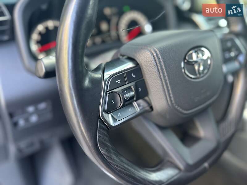 Внедорожник / Кроссовер Toyota Land Cruiser 2021 в Киеве