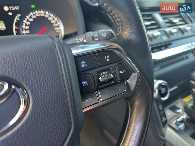 Внедорожник / Кроссовер Toyota Land Cruiser 2021 в Киеве