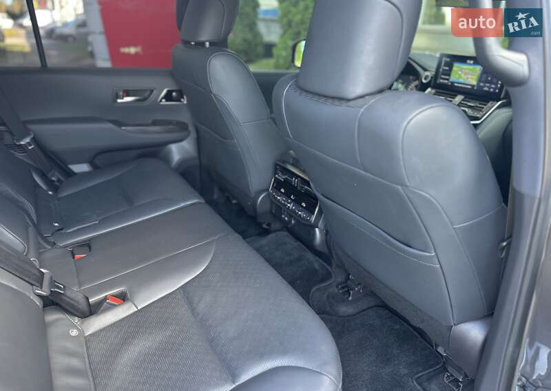 Внедорожник / Кроссовер Toyota Land Cruiser 2021 в Киеве