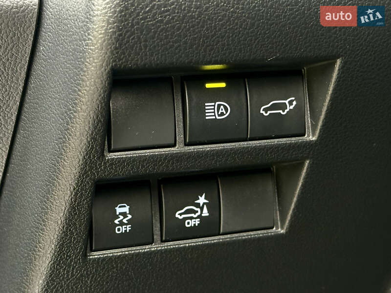 Внедорожник / Кроссовер Toyota Land Cruiser 2021 в Харькове