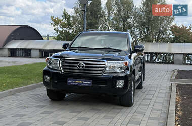 Внедорожник / Кроссовер Toyota Land Cruiser 2014 в 
