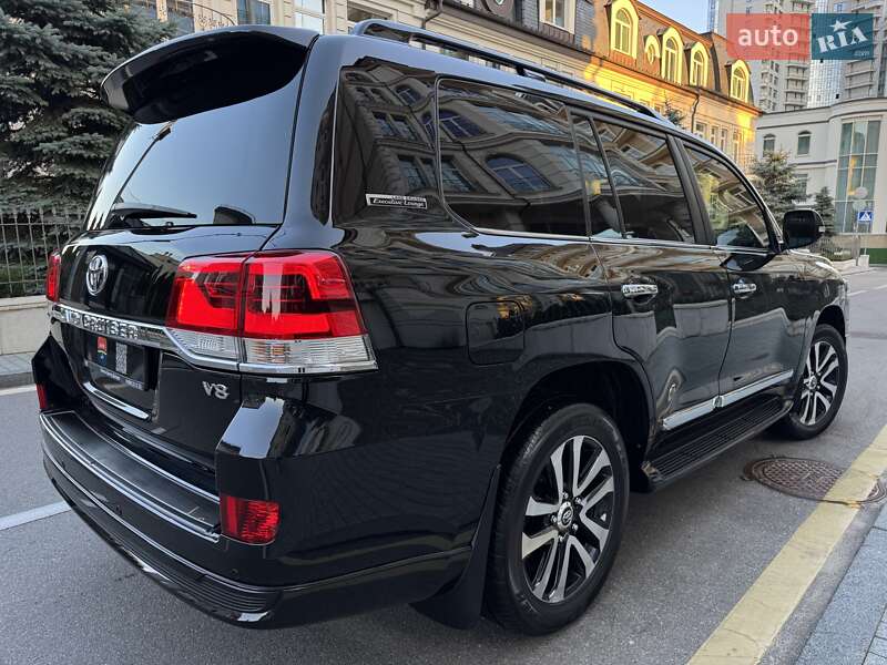 Toyota Land Cruiser 2018