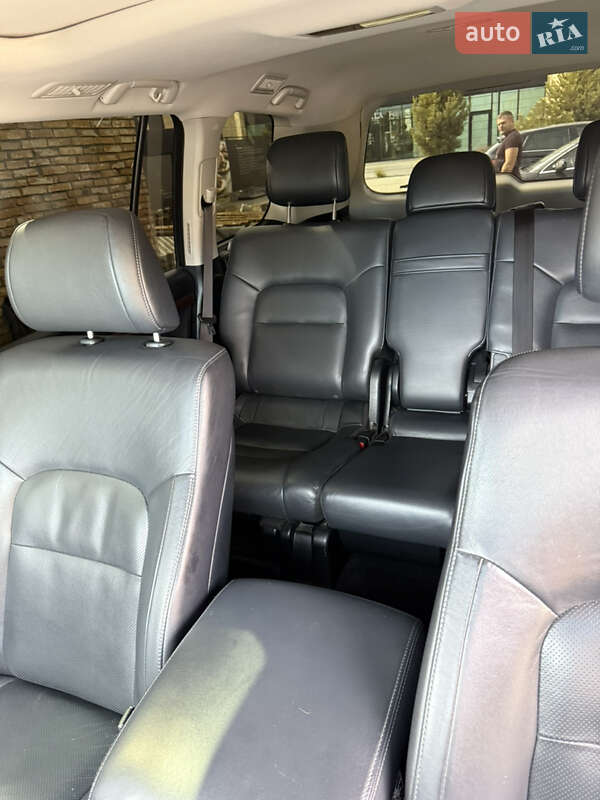 Внедорожник / Кроссовер Toyota Land Cruiser 2018 в Хмельницком