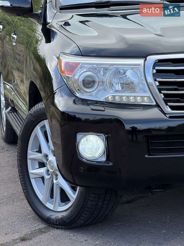 Внедорожник / Кроссовер Toyota Land Cruiser 2012 в Калуше