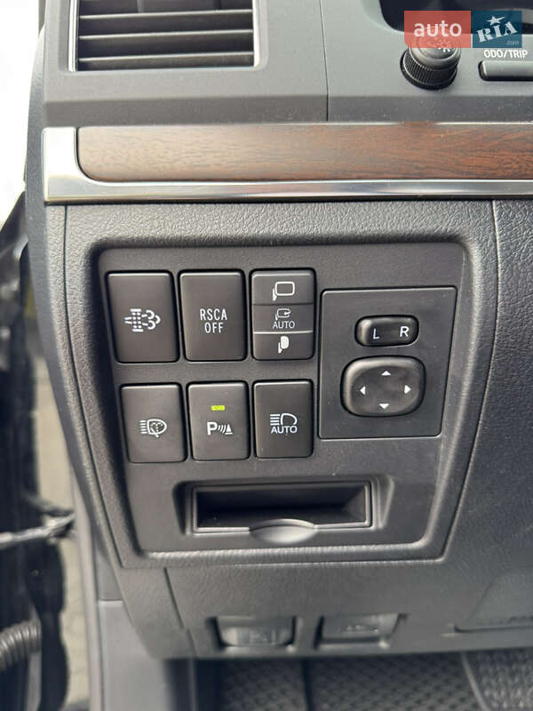 Внедорожник / Кроссовер Toyota Land Cruiser 2019 в Ужгороде