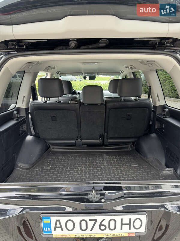 Внедорожник / Кроссовер Toyota Land Cruiser 2019 в Ужгороде