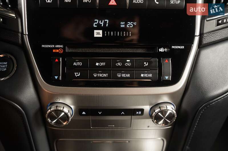 Внедорожник / Кроссовер Toyota Land Cruiser 2018 в Одессе фото 41 Внедорожник / Кроссовер Toyota Land Cruiser 2018 в Одессе