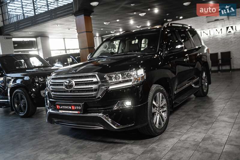 Внедорожник / Кроссовер Toyota Land Cruiser 2018 в Одессе фото 58 Внедорожник / Кроссовер Toyota Land Cruiser 2018 в Одессе