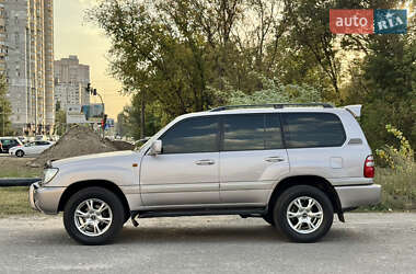 Внедорожник / Кроссовер Toyota Land Cruiser 2003 в 