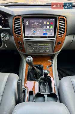 Внедорожник / Кроссовер Toyota Land Cruiser 2003 в 