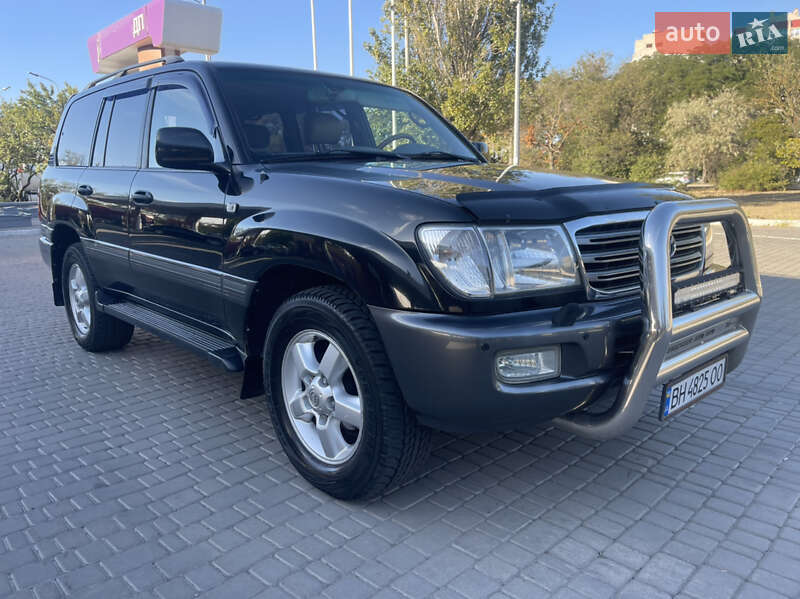 Toyota Land Cruiser 2004