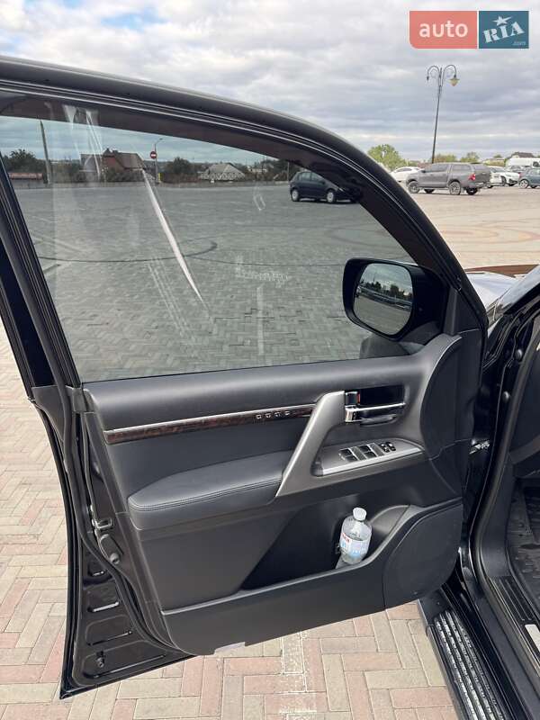 Внедорожник / Кроссовер Toyota Land Cruiser 2013 в Харькове