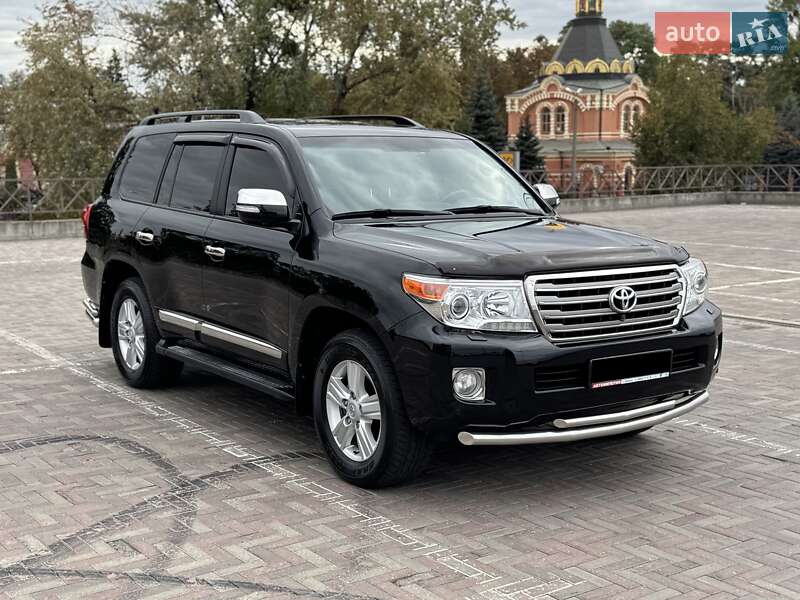 Внедорожник / Кроссовер Toyota Land Cruiser 2013 в Харькове