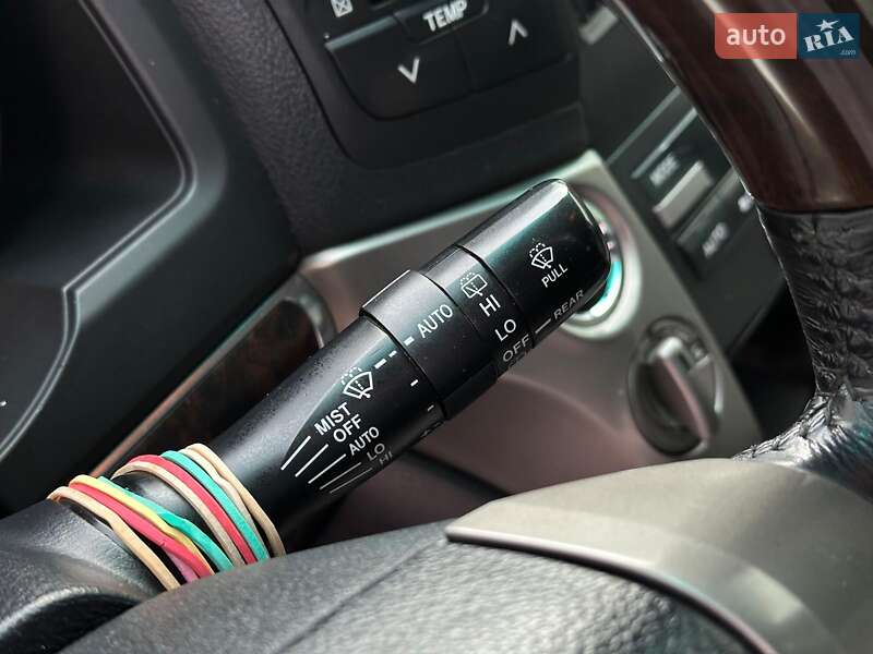 Позашляховик / Кросовер Toyota Land Cruiser 2008 в Одесі