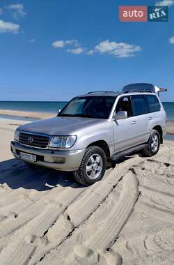 Позашляховик / Кросовер Toyota Land Cruiser 2004 в Одесі