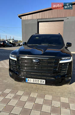 Внедорожник / Кроссовер Toyota Land Cruiser 2022 в  фото 5 Внедорожник / Кроссовер Toyota Land Cruiser 2022 в