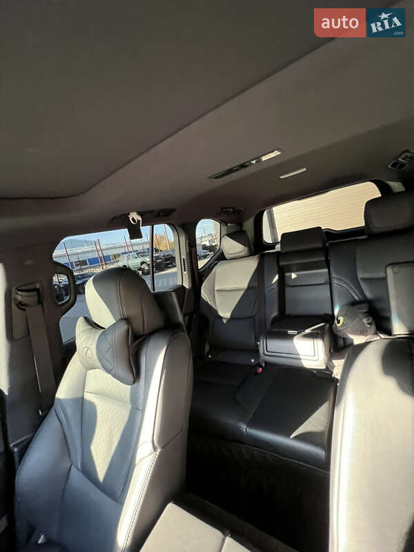 Внедорожник / Кроссовер Toyota Land Cruiser 2022 в Киеве