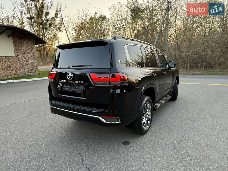 Внедорожник / Кроссовер Toyota Land Cruiser 2022 в Киеве фото 39 Внедорожник / Кроссовер Toyota Land Cruiser 2022 в Киеве