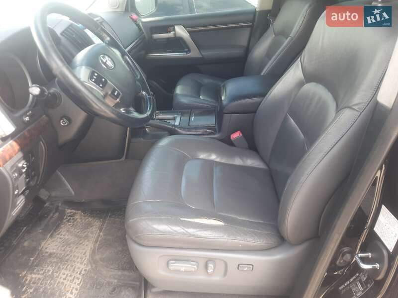 Внедорожник / Кроссовер Toyota Land Cruiser 2007 в Днепре