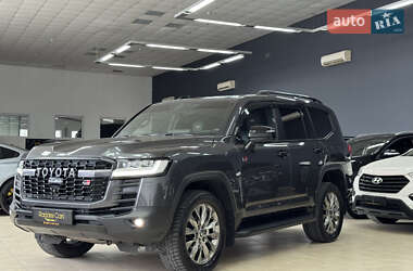 Внедорожник / Кроссовер Toyota Land Cruiser 2021 в  фото 2 Внедорожник / Кроссовер Toyota Land Cruiser 2021 в