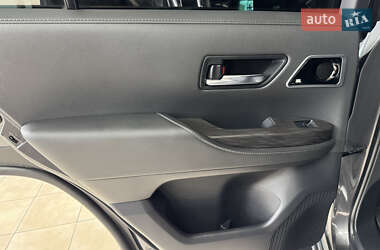 Внедорожник / Кроссовер Toyota Land Cruiser 2021 в  фото 15 Внедорожник / Кроссовер Toyota Land Cruiser 2021 в