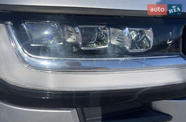 Внедорожник / Кроссовер Toyota Land Cruiser 2011 в 