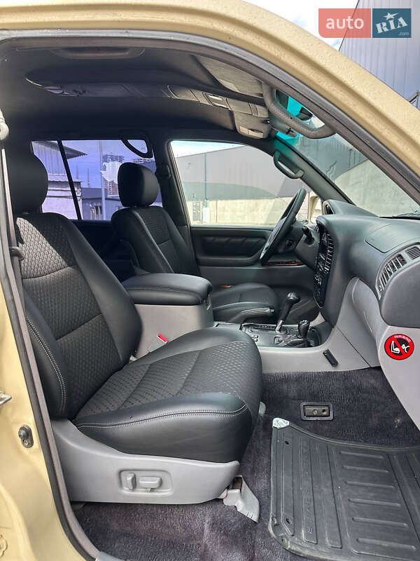 Внедорожник / Кроссовер Toyota Land Cruiser 2001 в Киеве