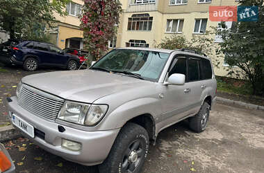 Внедорожник / Кроссовер Toyota Land Cruiser 2002 в Львове