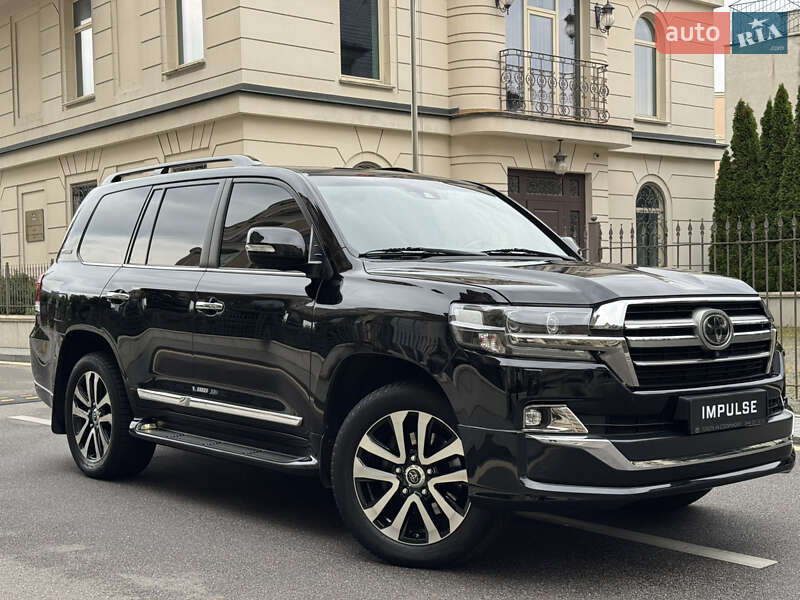 Toyota Land Cruiser 2019
