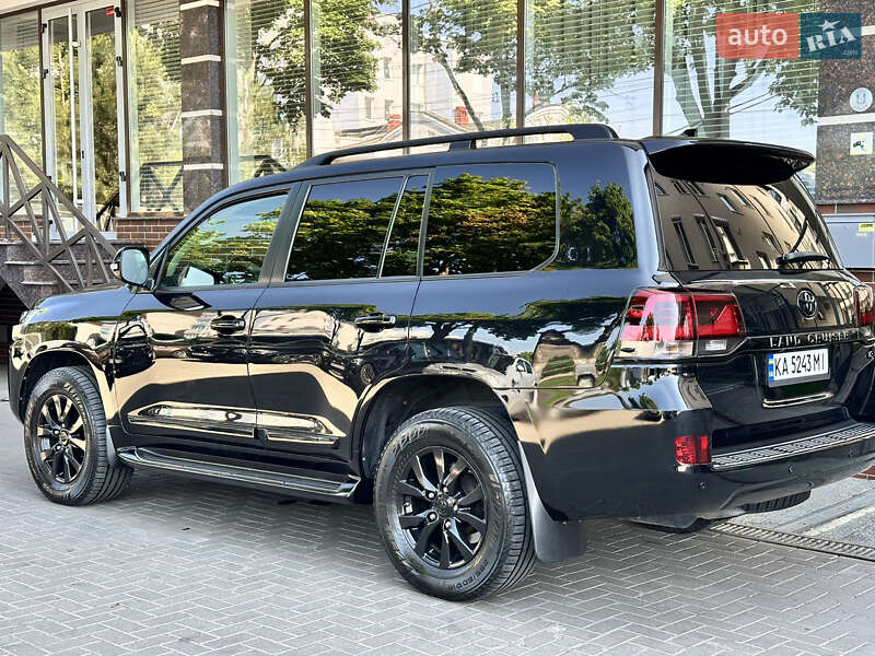 Toyota Land Cruiser 2017
